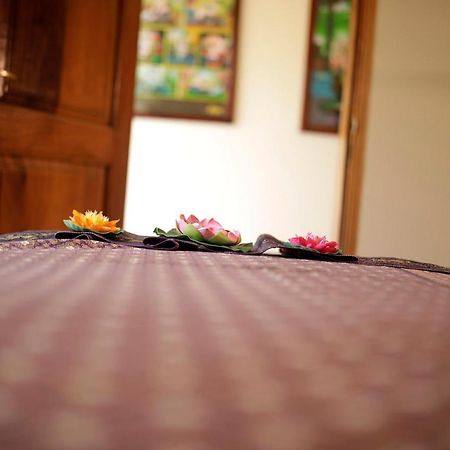 Entebbe Palm Hotel Екстериор снимка