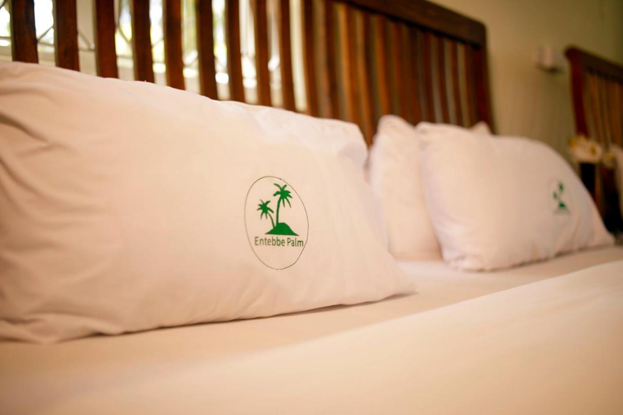 Entebbe Palm Hotel Екстериор снимка