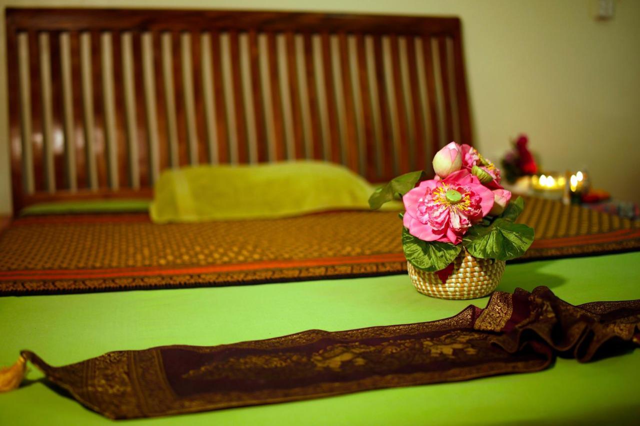 Entebbe Palm Hotel Екстериор снимка