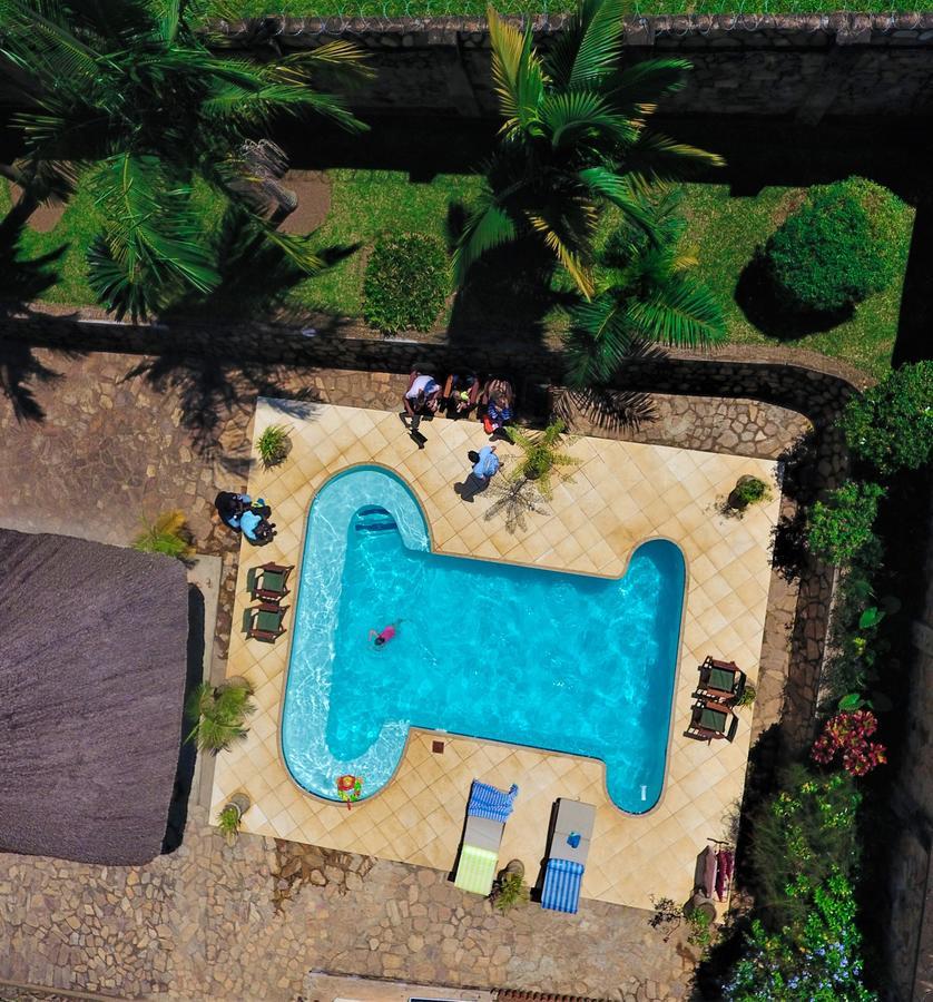 Entebbe Palm Hotel Екстериор снимка